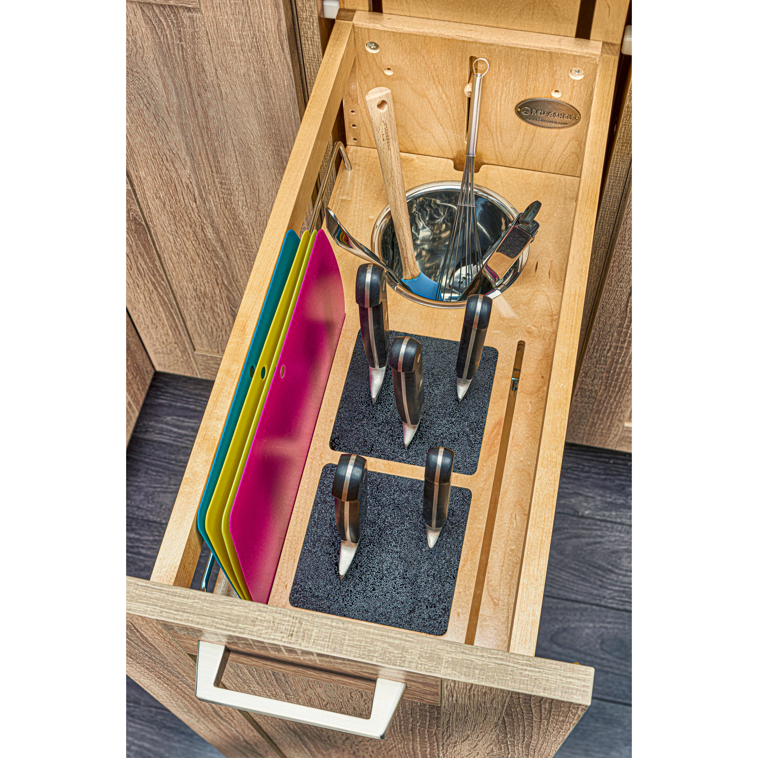 8 in Base Cabinet Organizer w/ Knife Block w/Soft-Close Natural  8.75 in (222 mm) W x 21.63 in (549 mm) D x 25.5 in (648 mm) H - Image 3