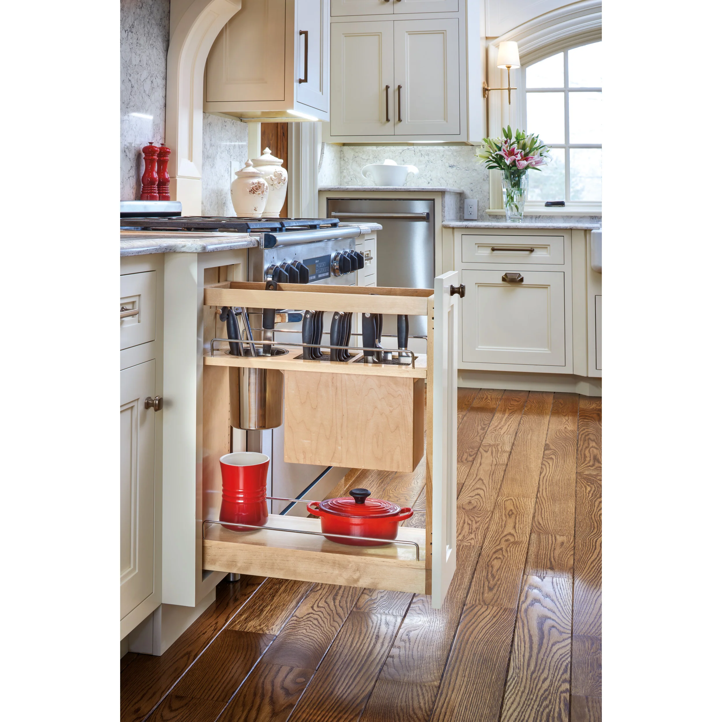 8 in Base Cabinet Organizer w/ Knife Block w/Soft-Close Natural  8.75 in (222 mm) W x 21.63 in (549 mm) D x 25.5 in (648 mm) H - Image 5