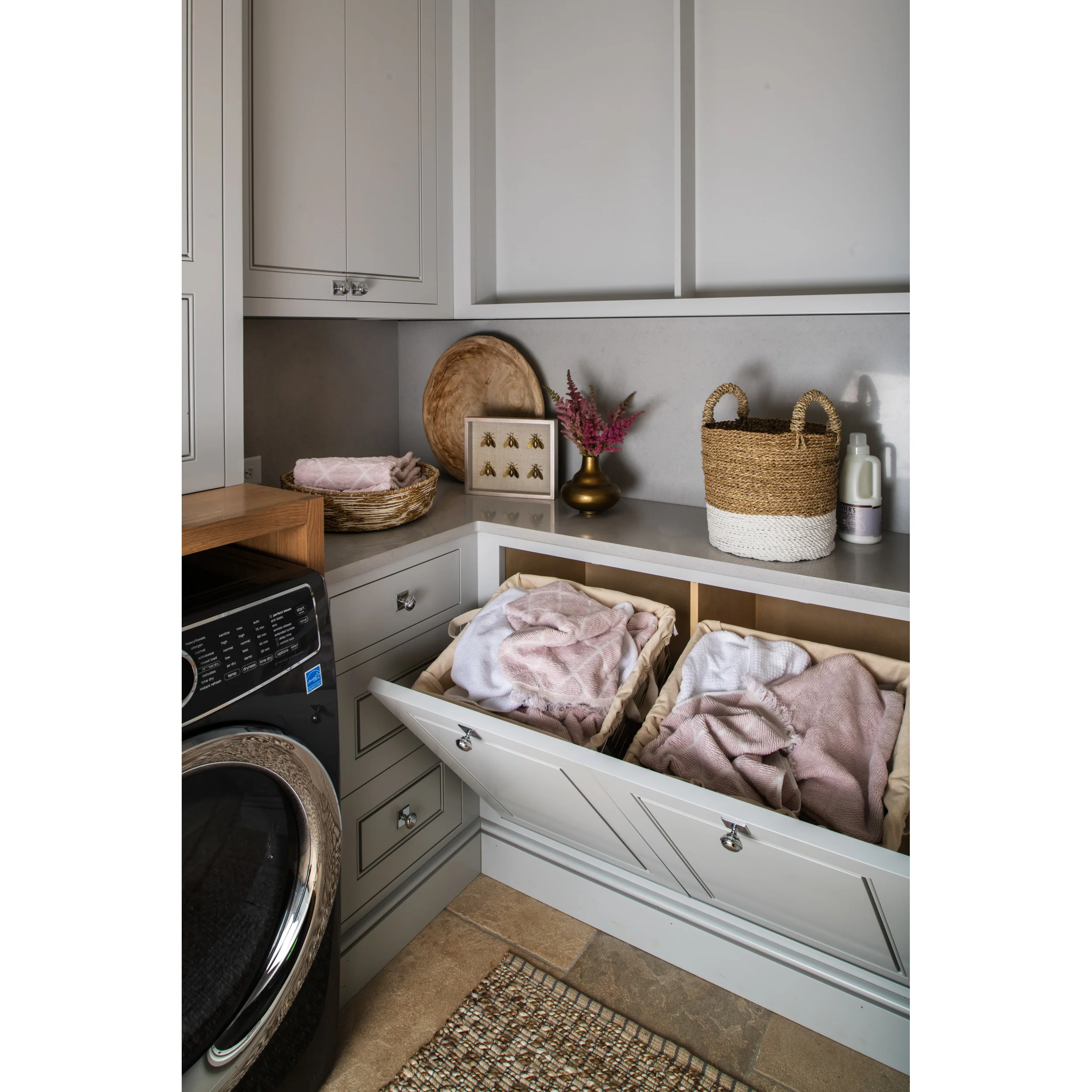 21 in Chrome Tilt Out Hamper Basket Chrome  20.5 in (521 mm) W x 13.5 in (343 mm) D x 19.75 in (502 mm) H